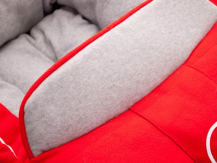 Portable Velvet Pet Bed | Car & Sofa Dog Bed – A Pawsitive Space
